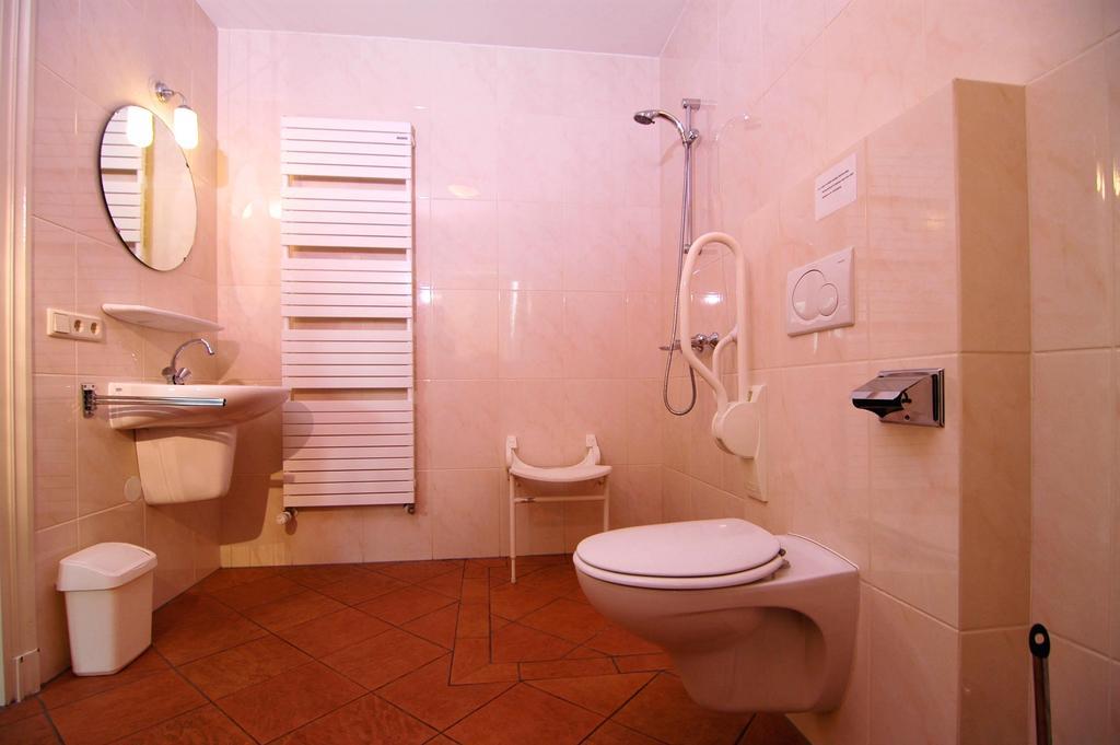 Hôtel Erfgoedlogies D'Ouffenhoff à Baarlo  Chambre photo